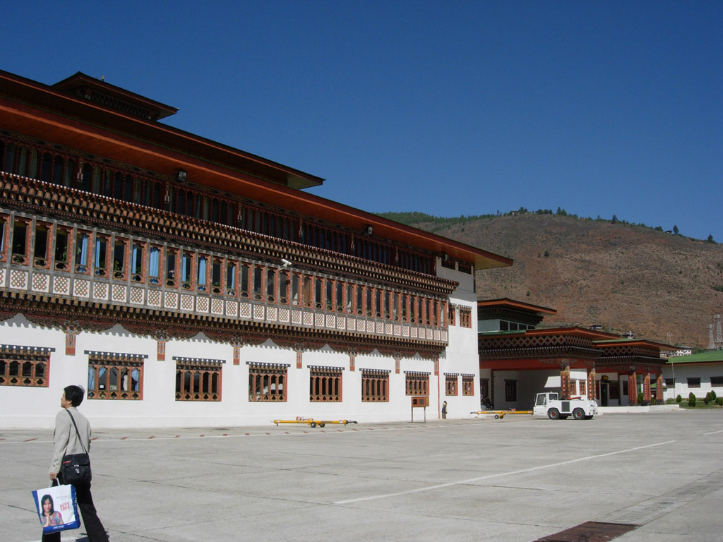 2006-04-12_04-52-23_Bhutan