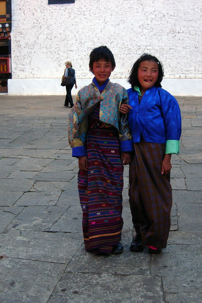 2006-04-12_11-00-49_Bhutan