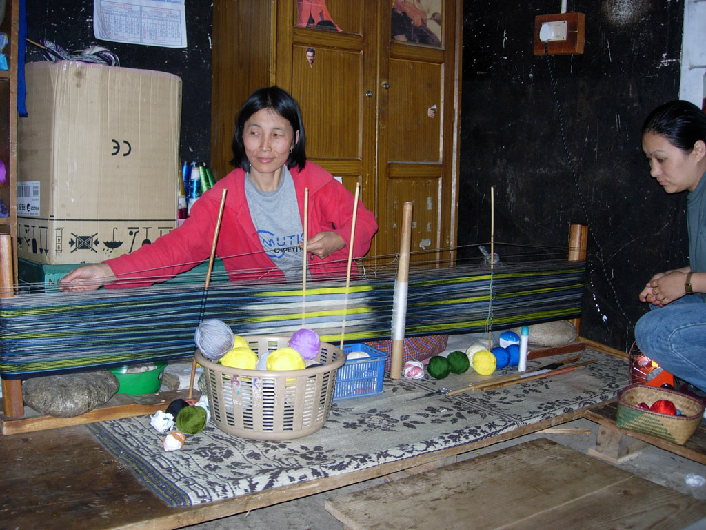 2006-04-15_13-12-24_Bhutan