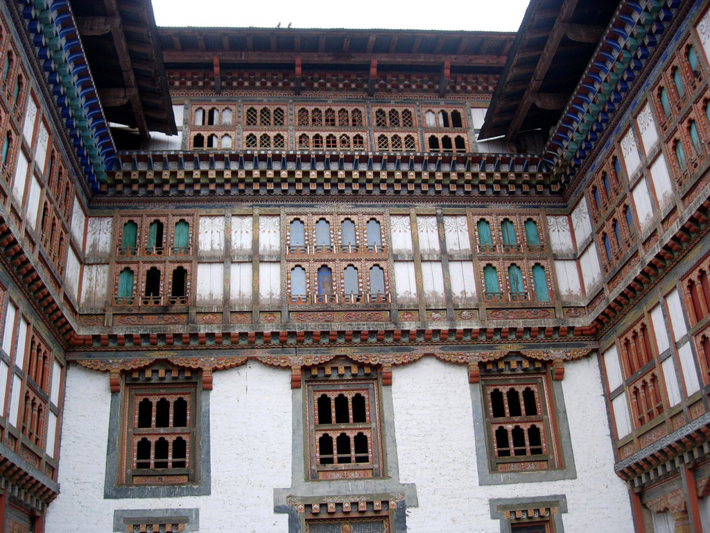 2006-04-18_05-30-39_Bhutan