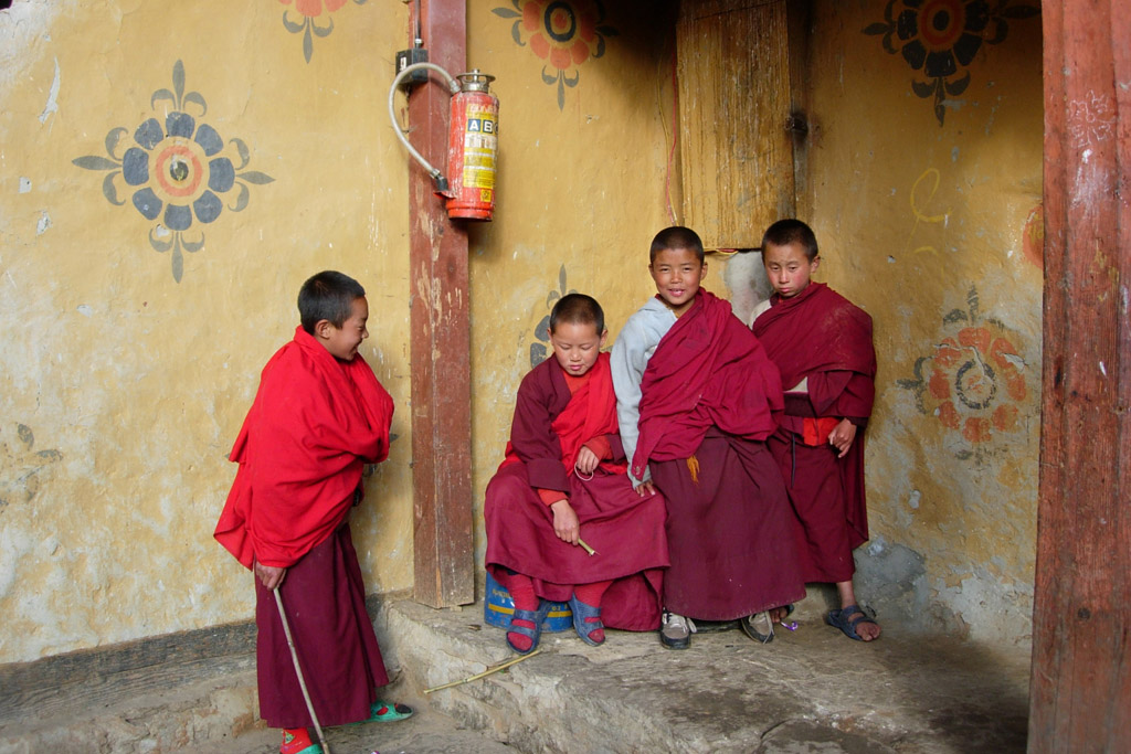 2006-04-19_12-28-58_Bhutan