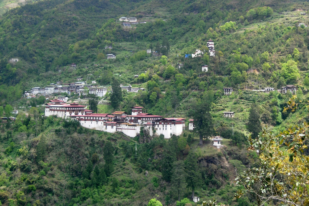 2006-04-20_07-27-47_Bhutan