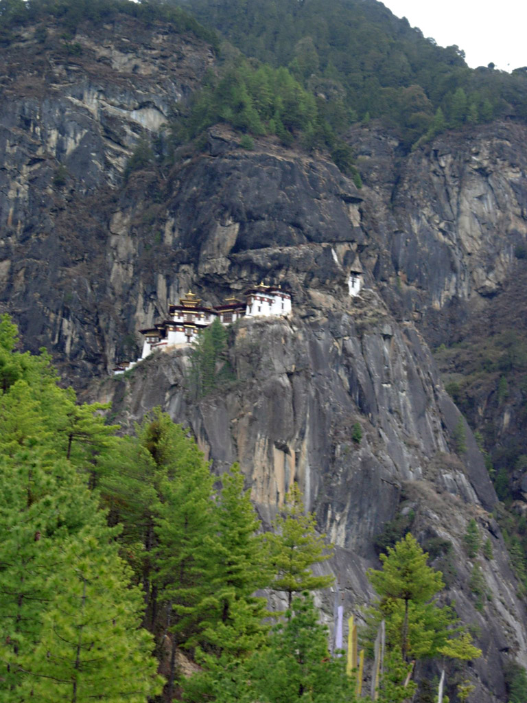 2006-04-22_06-21-31_Bhutan