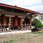 2006-04-15_04-30-45_Bhutan