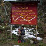 2006-04-18_11-02-42_Bhutan